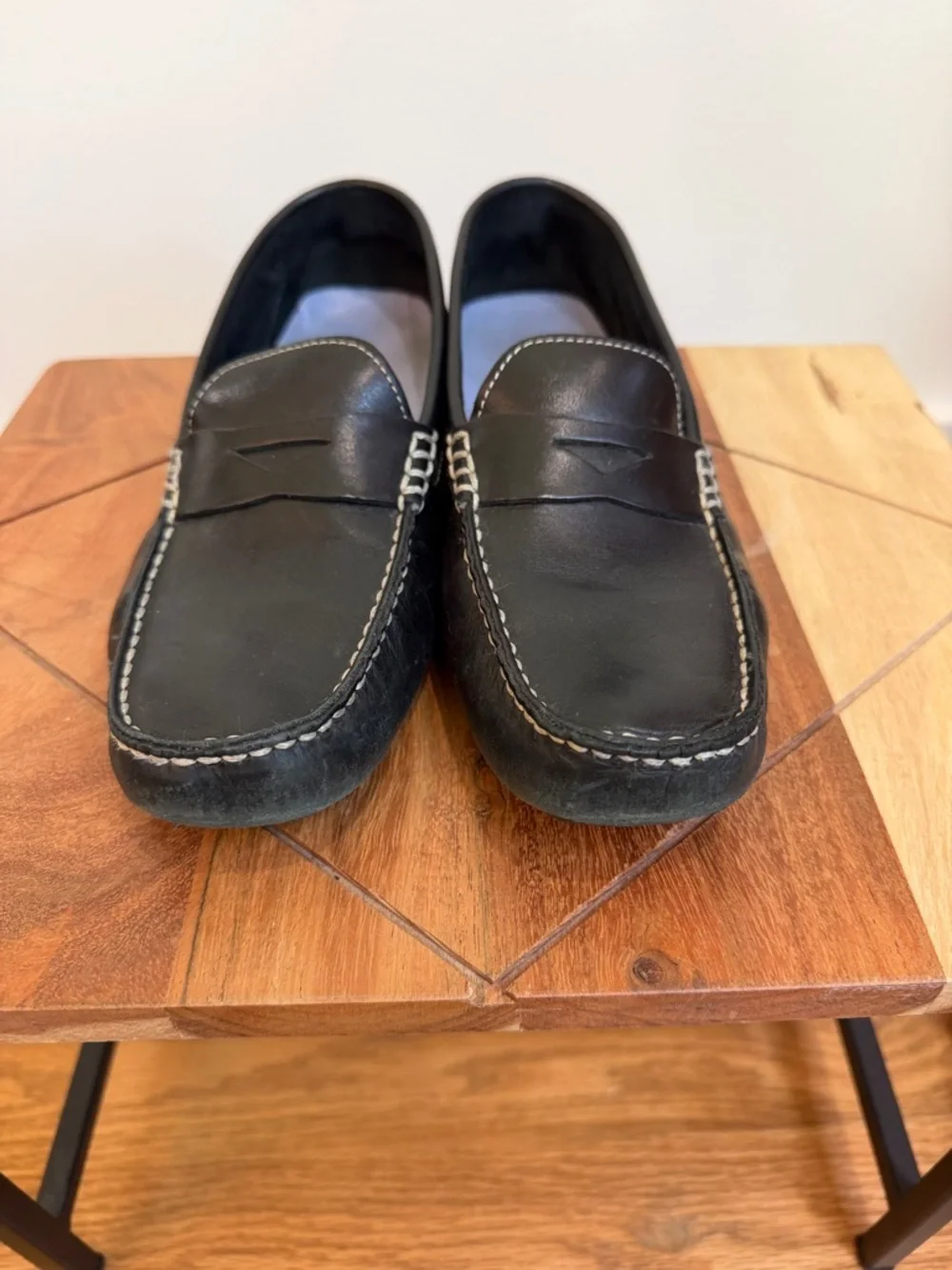 Cole Haan Women’s Blsck Leather Slip-On Driving Loafers, 8AA - Preppy, Old Money